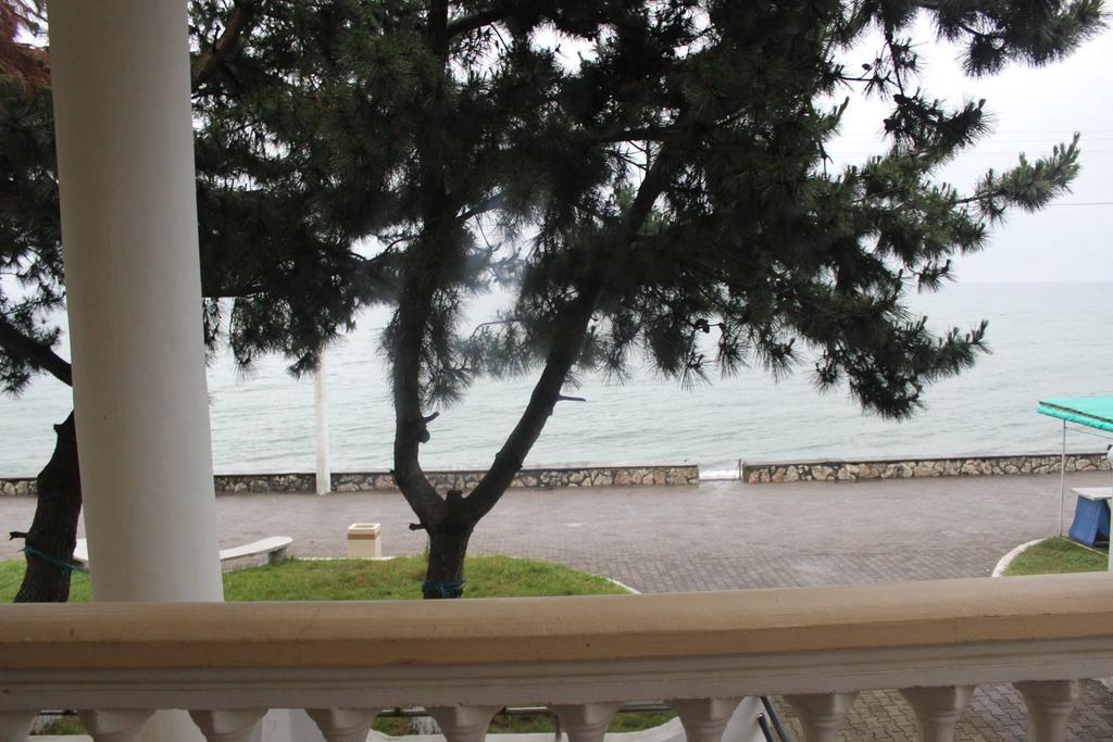 Hotel Festina Lente Kobuleti Zewnętrze zdjęcie
